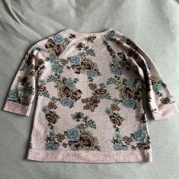 Tribal Floral 3/4 Length Sweater - Picture 2 of 5